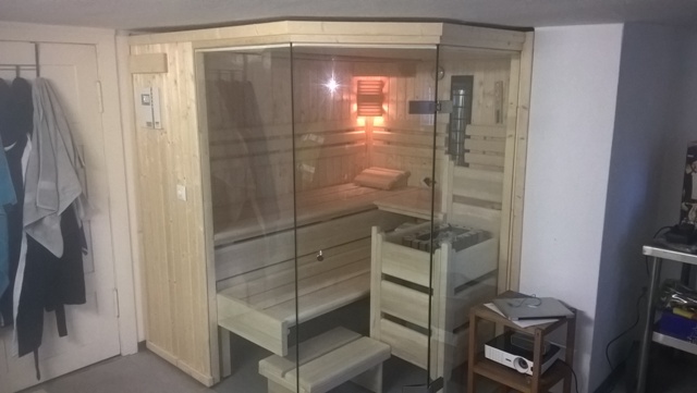 BV S Berlin Steglitz Zehlendorf Koll Compact-Sauna mit Glasfront