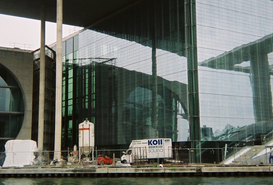 Montage der Koll-Sauna im deutschen Bundestag